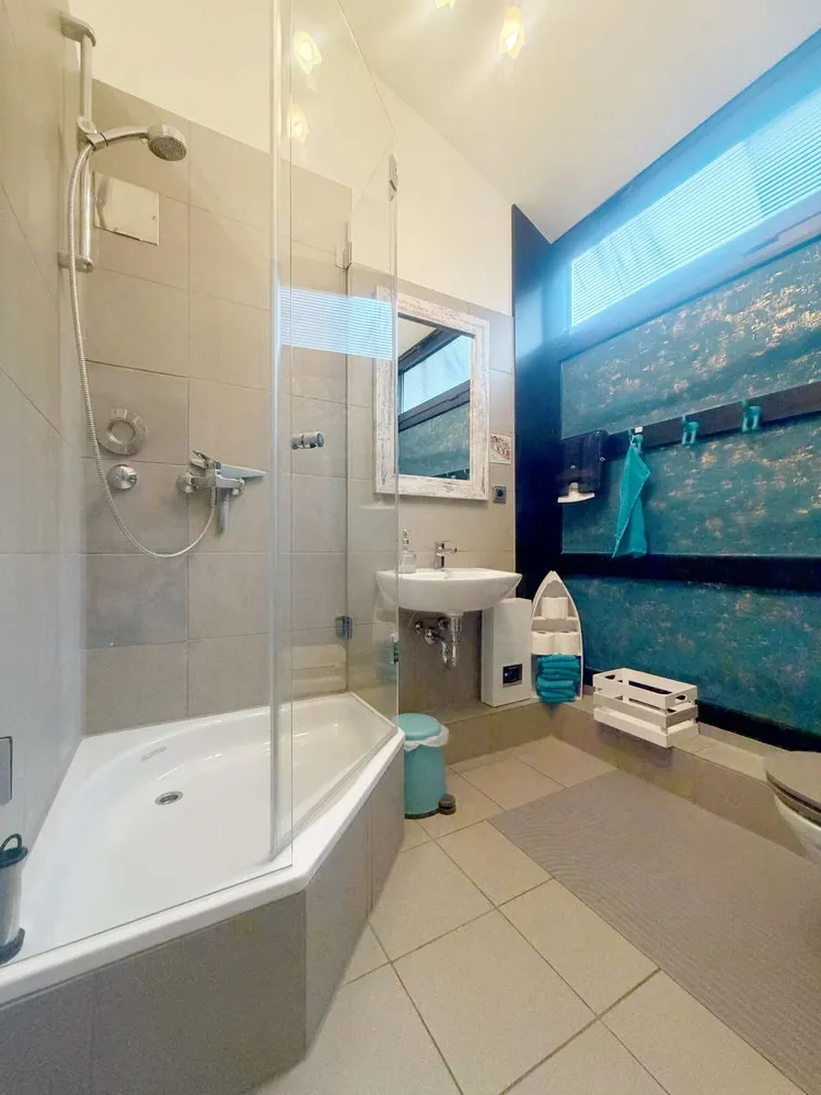 5 Zimmer Wohnung mit 173 m² in Köln – Bild 12