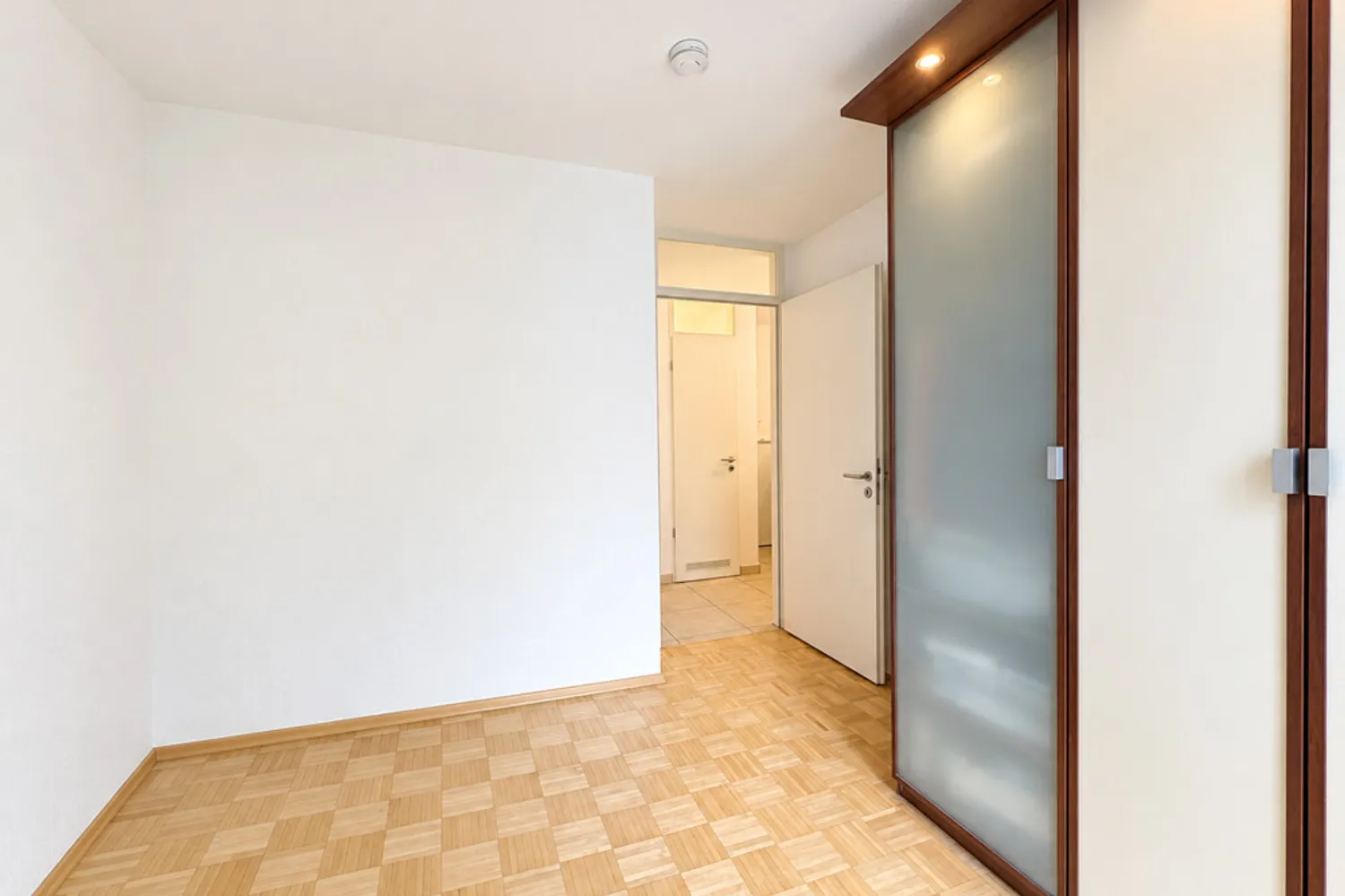 3 Zimmer Wohnung mit 84 m² in Düsseldorf – Bild 3