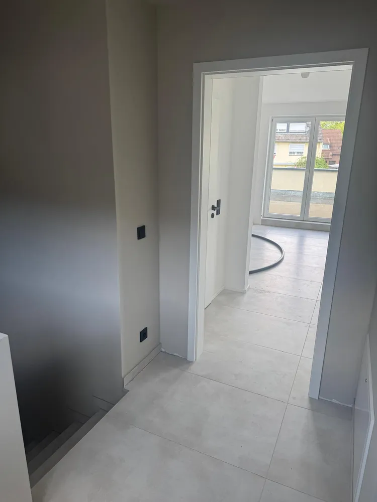 4 Zimmer Wohnung mit 92 m² in Frechen – Bild 2
