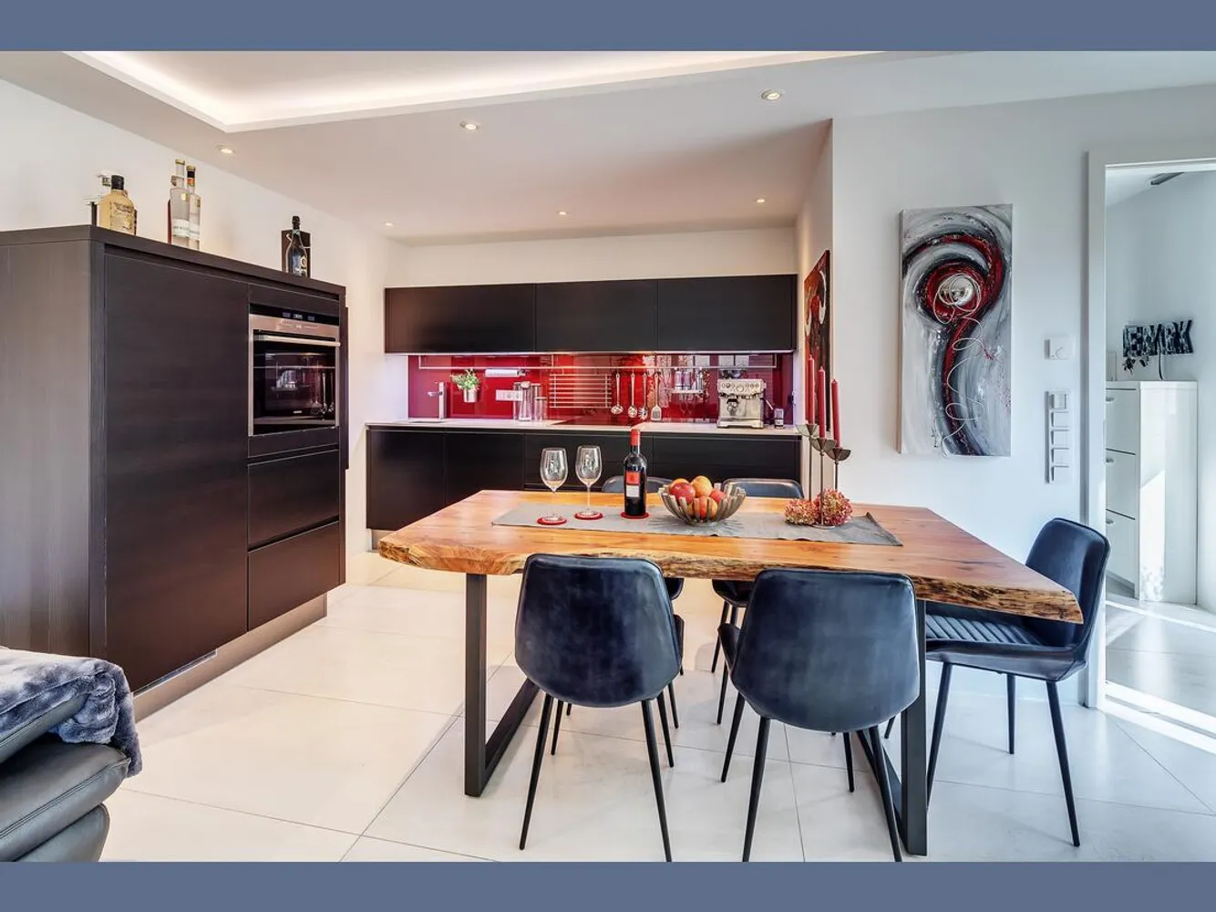 2 Zimmer Wohnung mit 70 m² in München – Bild 5