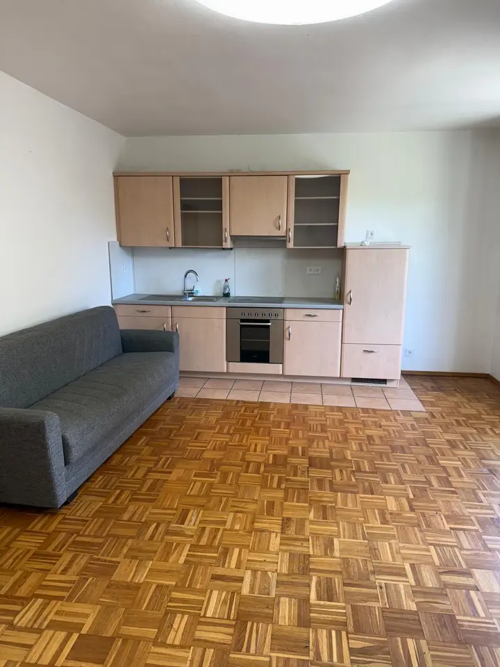 2 Zimmer Wohnung mit 75 m² in Bremen – Bild 2