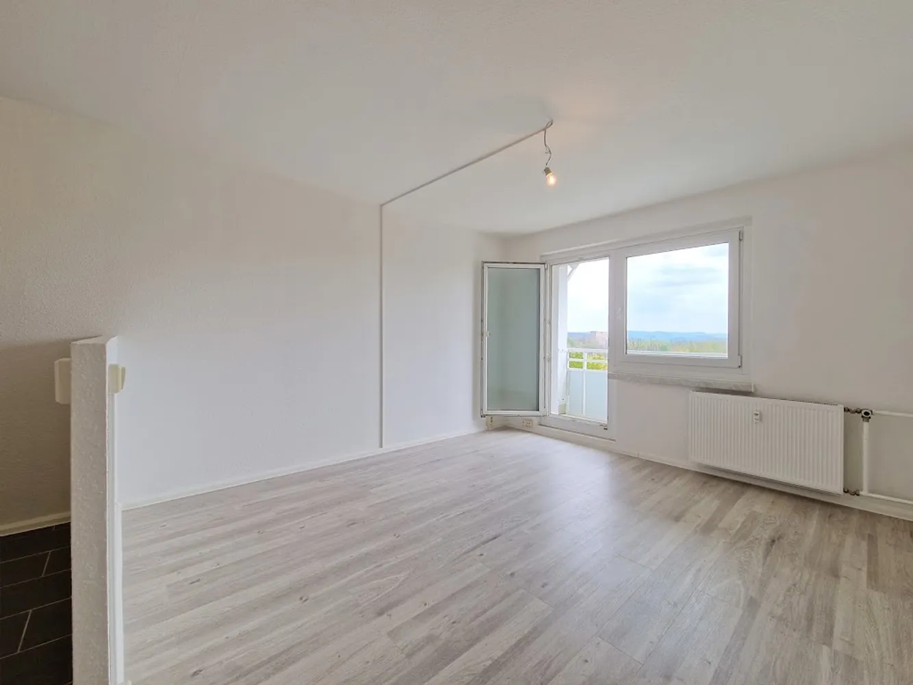 3 Zimmer Wohnung mit 56 m² in Chemnitz – Bild 2