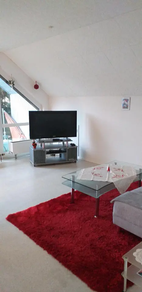 2 Zimmer Wohnung mit 60 m² in Nürtingen – Bild 2