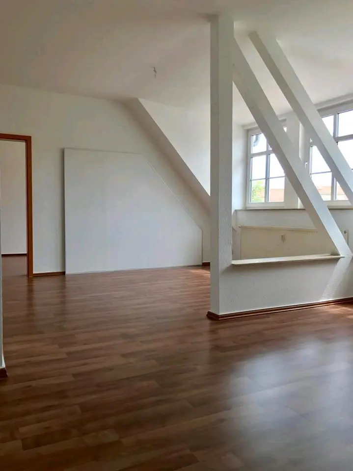 2 Zimmer Wohnung mit 70 m² in Werdau – Bild 10