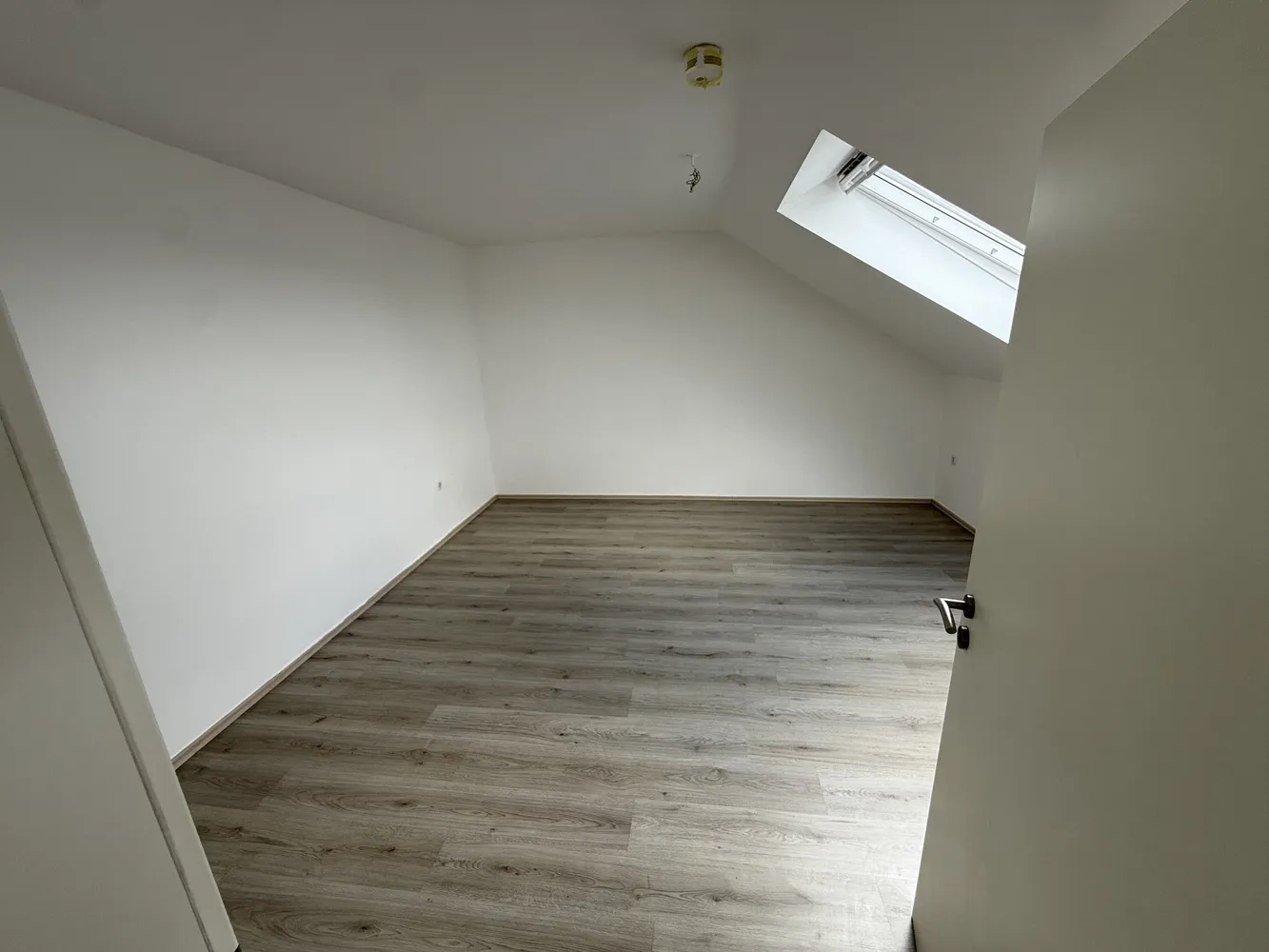 4 Zimmer Wohnung mit 100 m² in Bochum – Bild 7