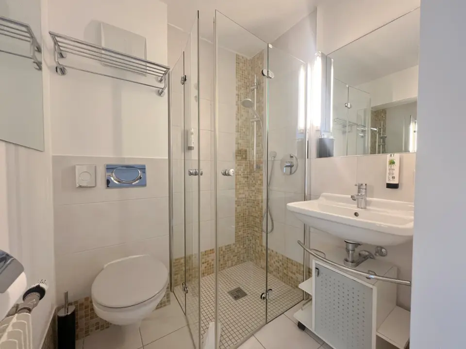 2 room apartment with 24 m² in Friedrichshafen – Photo 5
