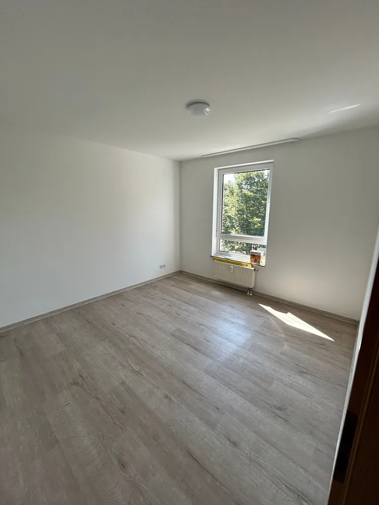 2 Zimmer Wohnung mit 50 m² in Crimmitschau – Bild 2
