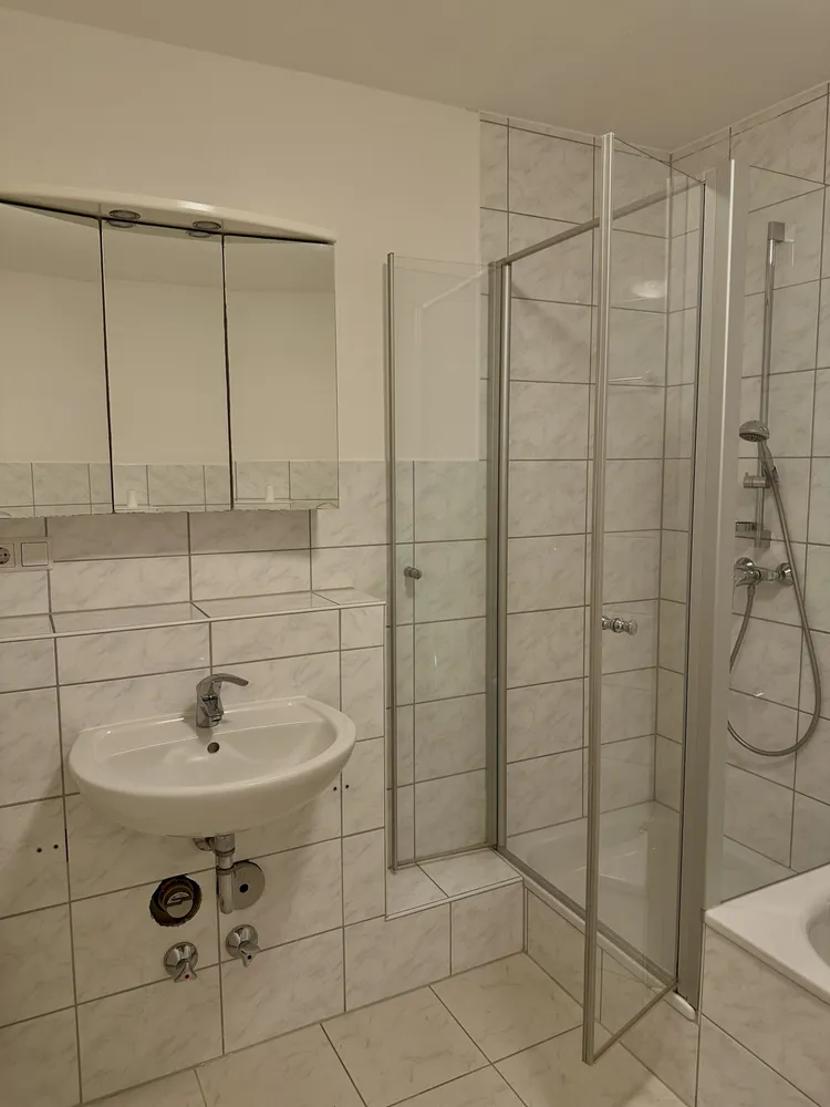 4 Zimmer Wohnung mit 108 m² in Hockenheim – Bild 7