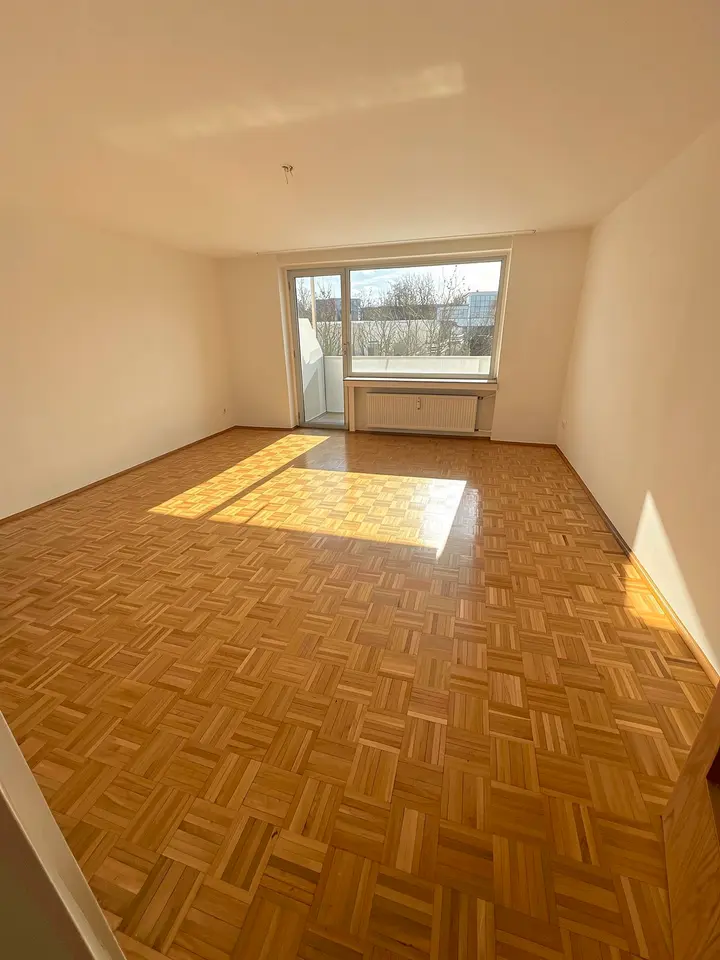 2 Zimmer Wohnung mit 60 m² in Aachen – Bild 2