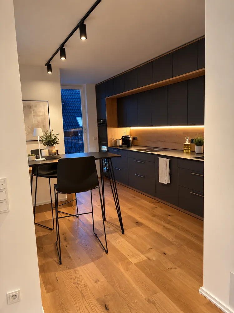 4 Zimmer Wohnung mit 96 m² in München – Bild 3