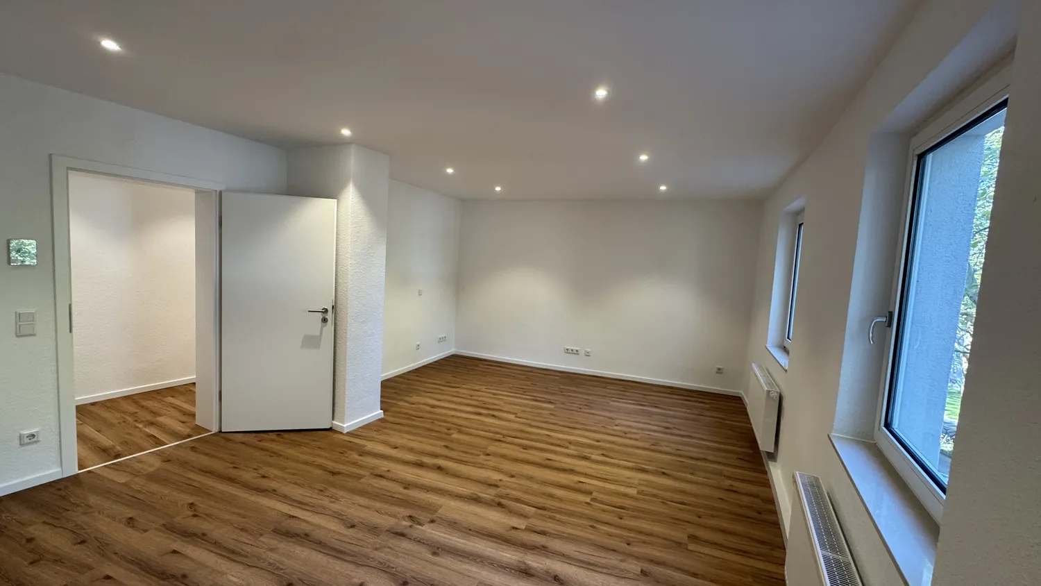 4 Zimmer Wohnung mit 80 m² in Köln – Bild 1