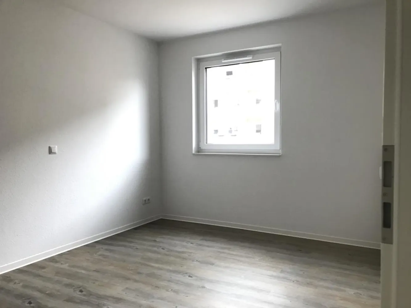 2 room apartment with 65 m² in Rostock – Photo 4