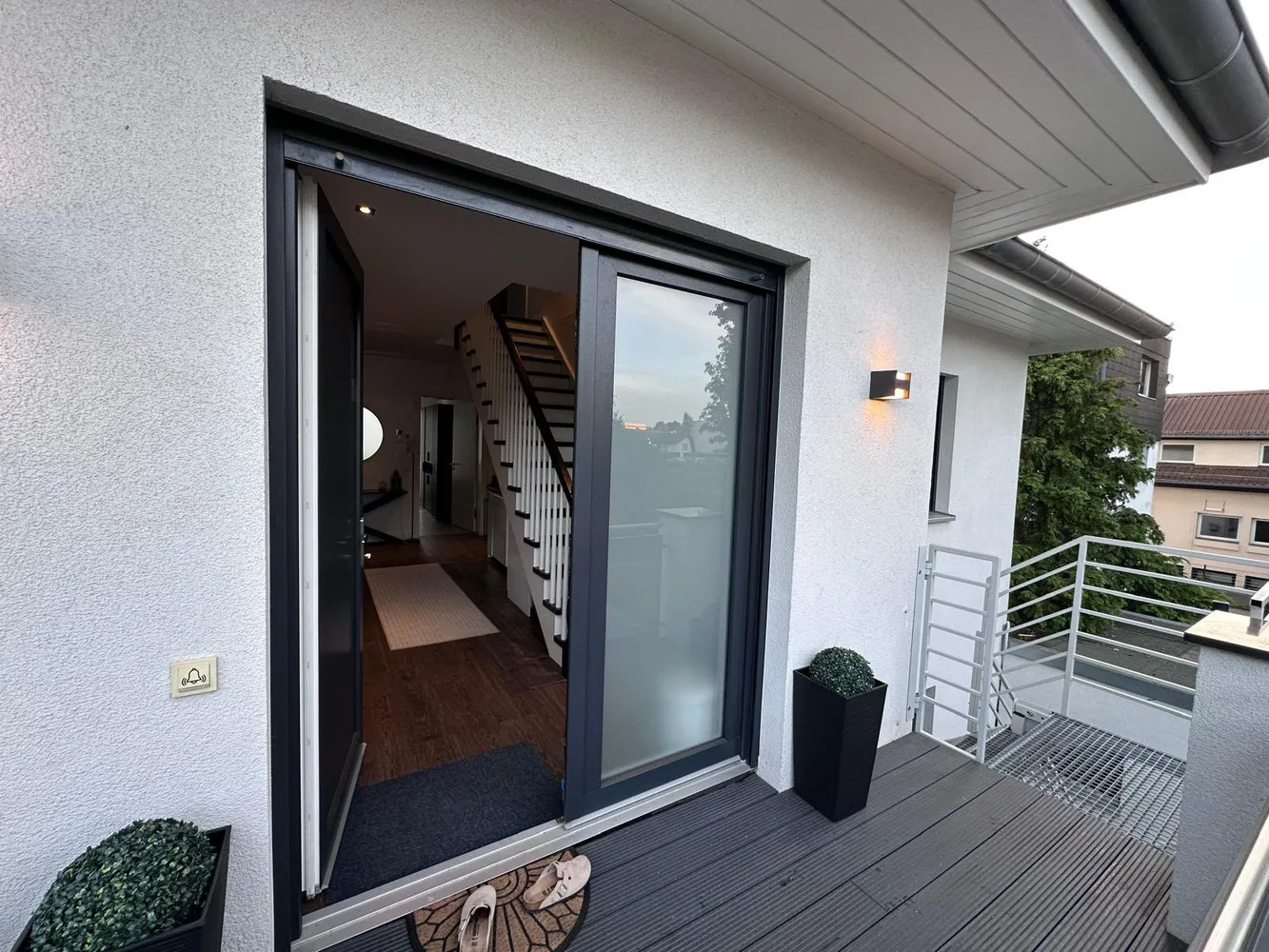 5 Zimmer Wohnung mit 150 m² in Berlin – Bild 2