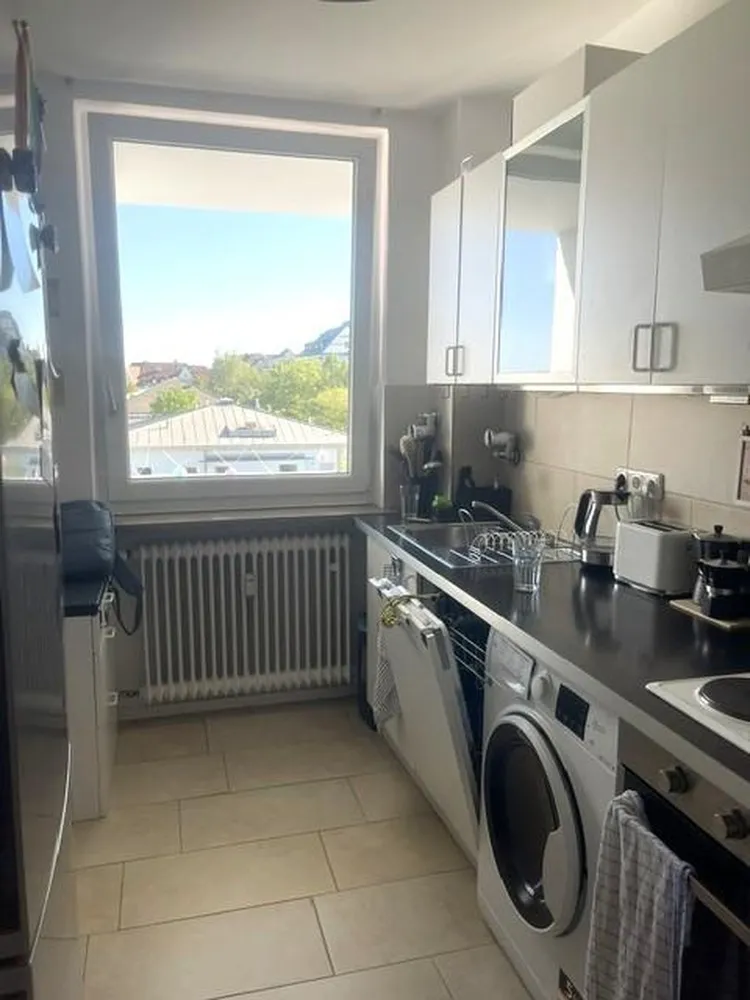 3 Zimmer Wohnung mit 66 m² in München – Bild 3