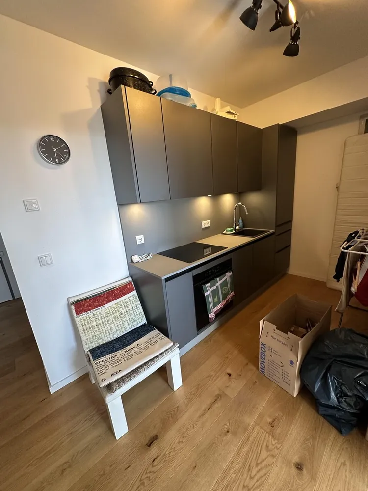 6 Zimmer Wohnung mit 180 m² in Hamburg – Bild 9