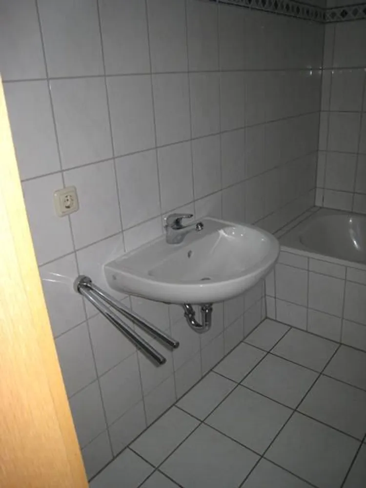 2 Zimmer Wohnung mit 67 m² in Chemnitz – Bild 9