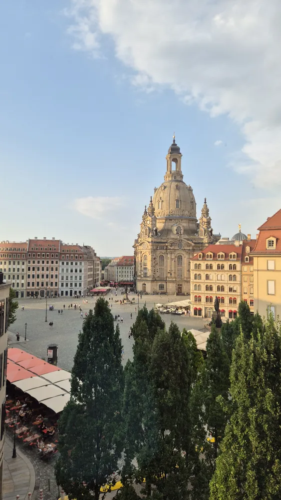 3 Zimmer Wohnung mit 72 m² in Dresden – Bild 1