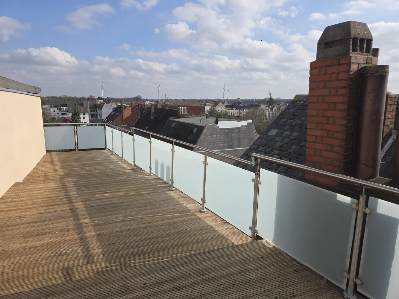 2 Zimmer Wohnung mit 106 m² in Bremen – Bild 1