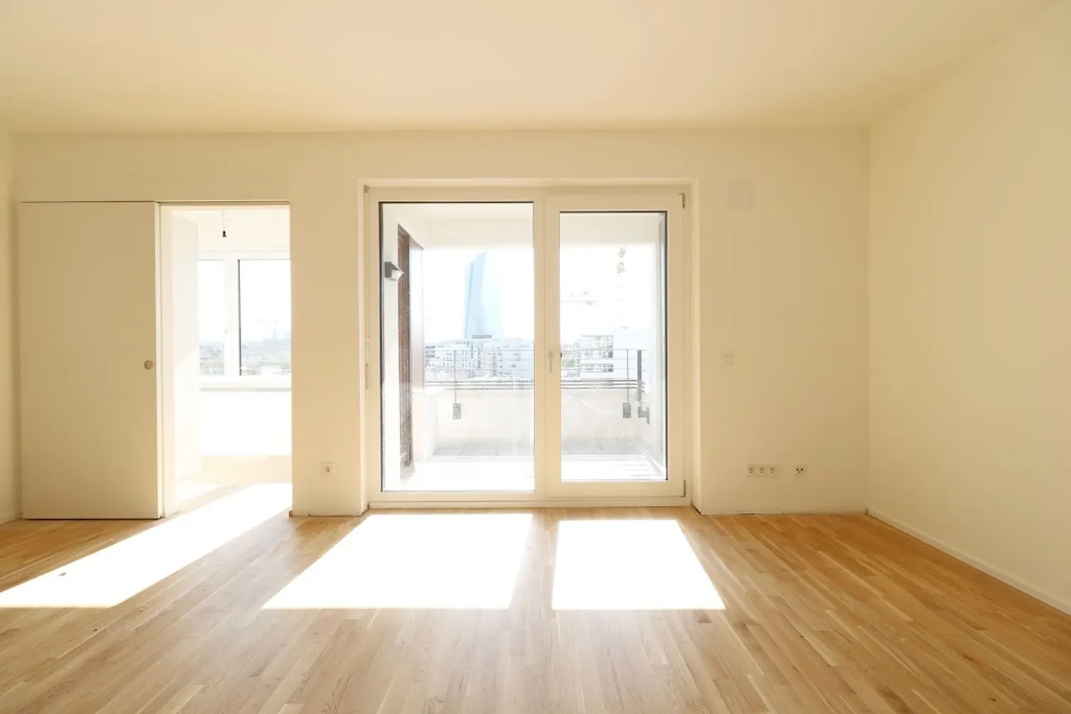3 room apartment with 95 m² in Frankfurt am Main – Photo 1