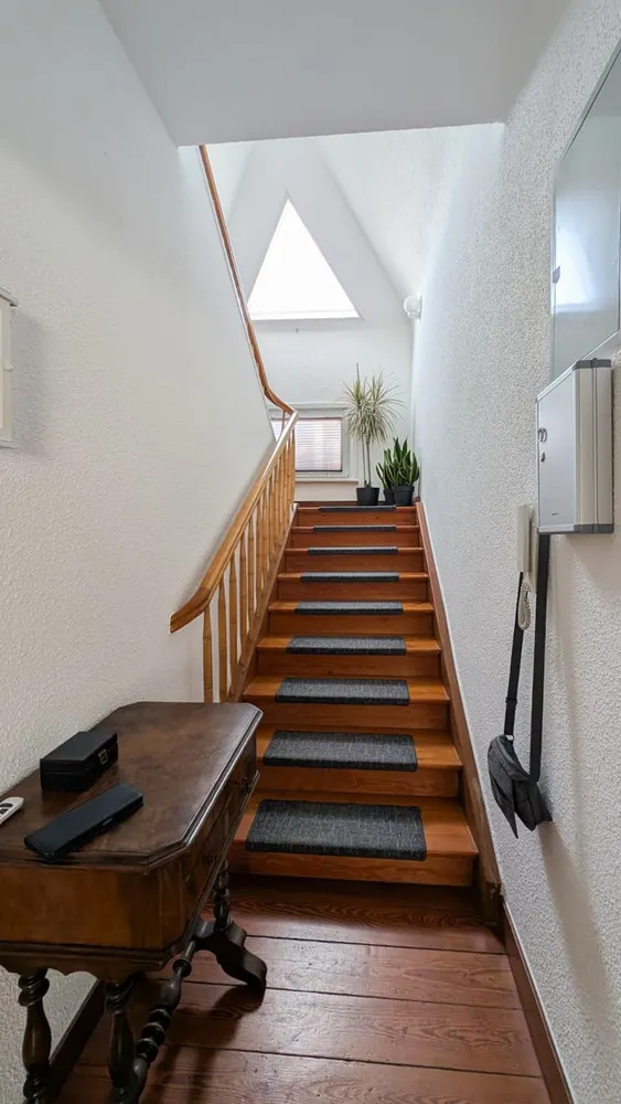 6 Zimmer Wohnung mit 141 m² in Metzingen – Bild 3
