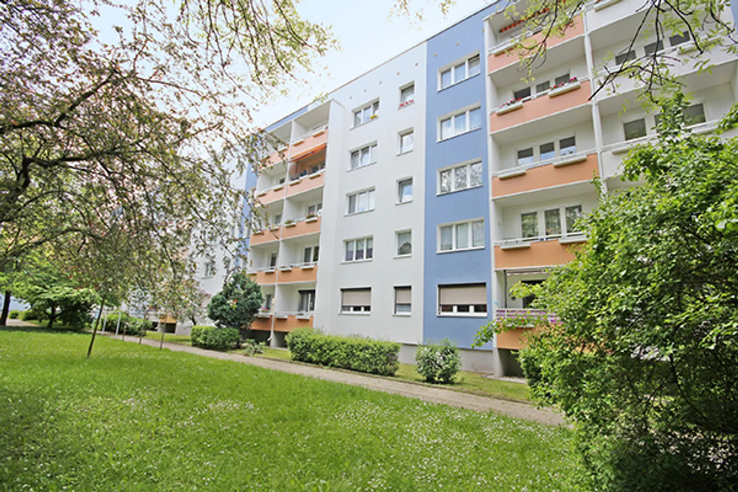 2 Zimmer Wohnung mit 41 m² in Halle (Saale) – Bild 1