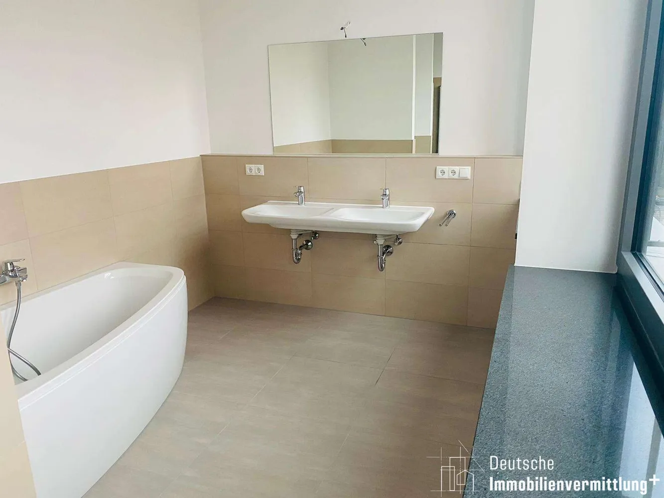 3 Zimmer Wohnung mit 127 m² in Leipzig – Bild 3
