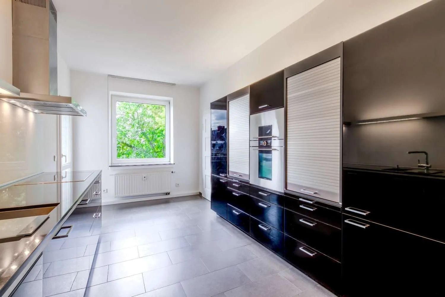 2 Zimmer Wohnung mit 79 m² in Düsseldorf – Bild 2