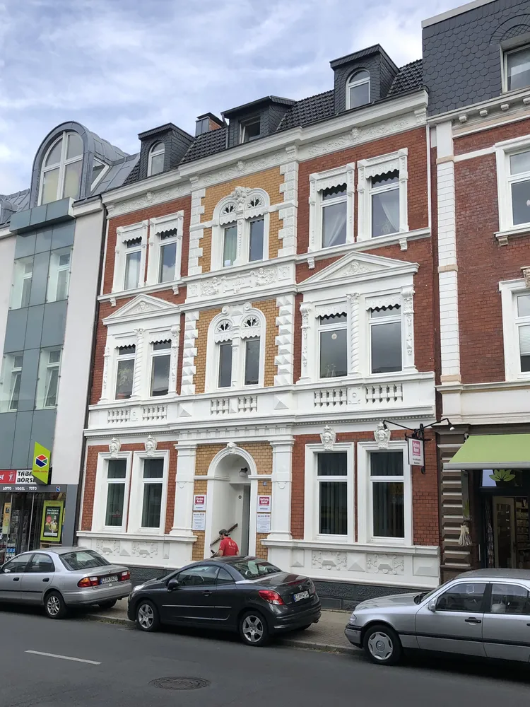 5 Zimmer Wohnung mit 120 m² in Essen – Bild 2
