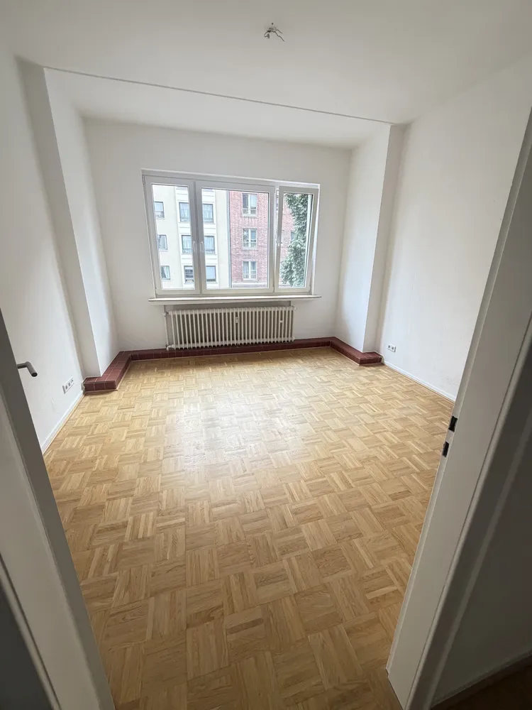 4 room apartment with 105 m² in Düsseldorf – Photo 3