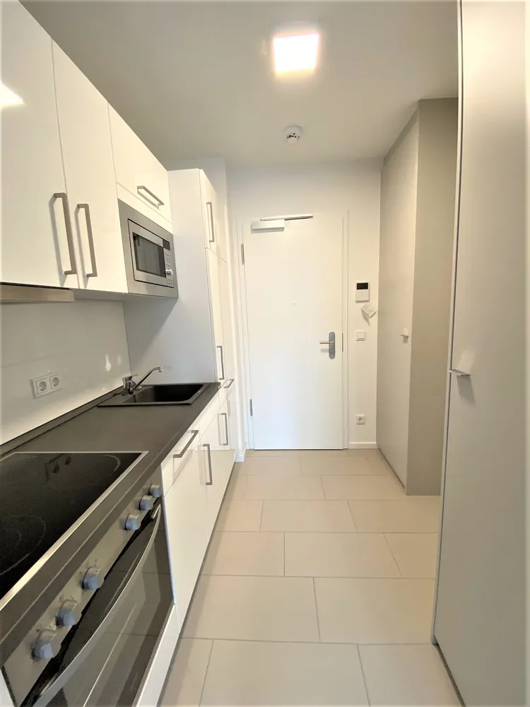 1 room apartment with 30 m² in Berlin – Photo 7