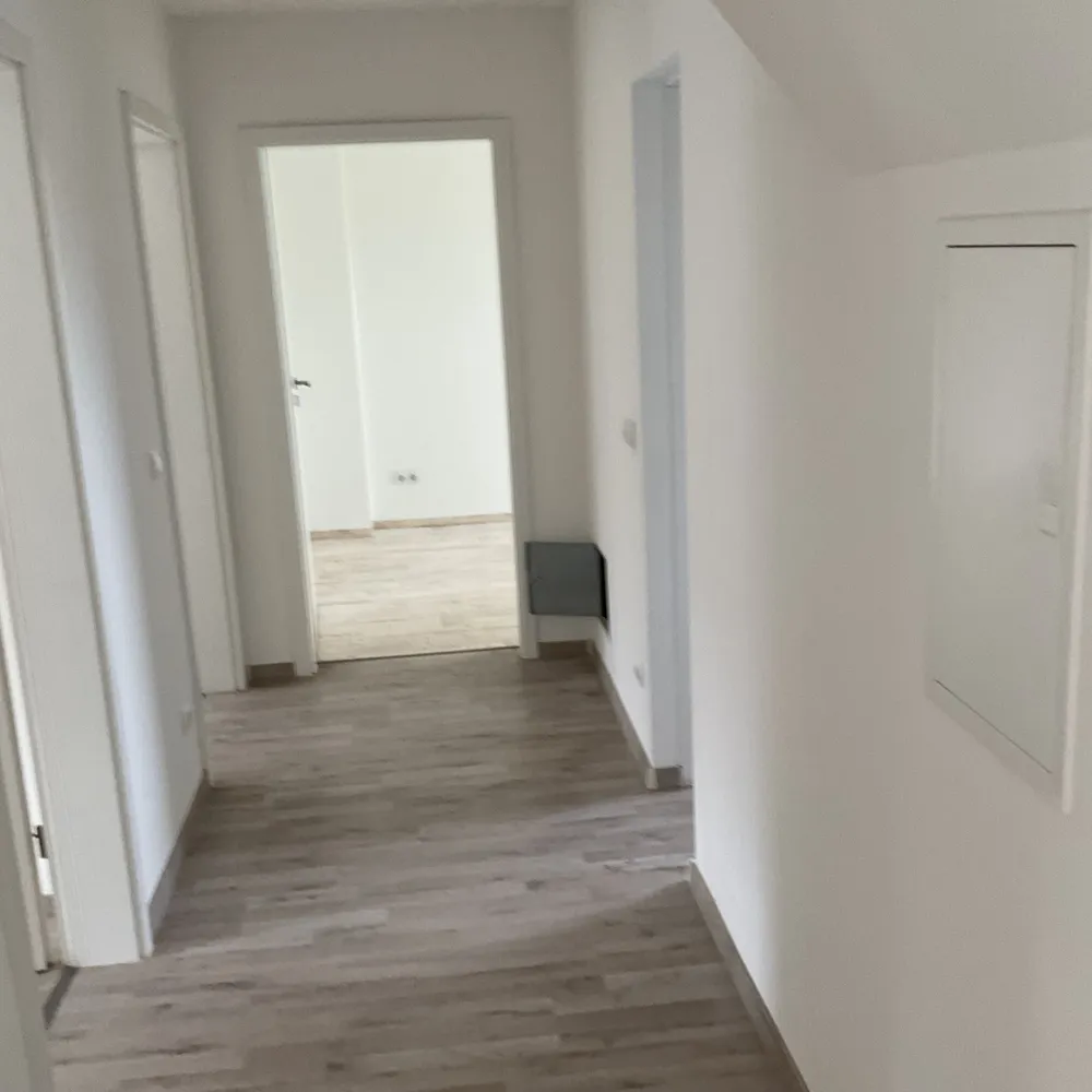 4 Zimmer Wohnung mit 115 m² in Altenburg – Bild 3
