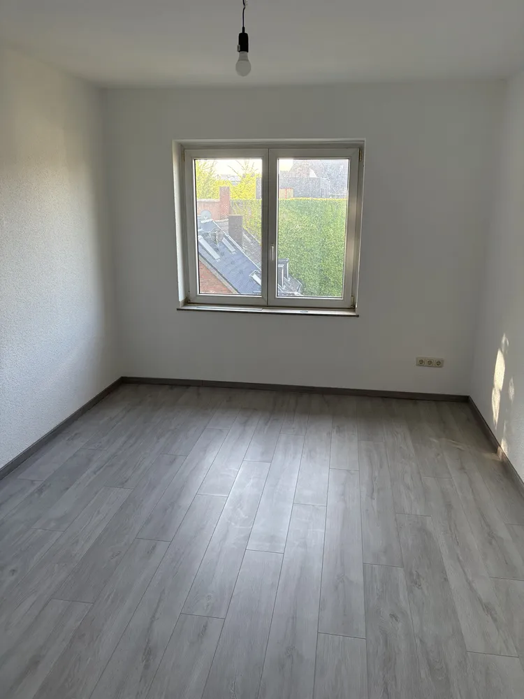 3 Zimmer Wohnung mit 80 m² in Duisburg – Bild 4
