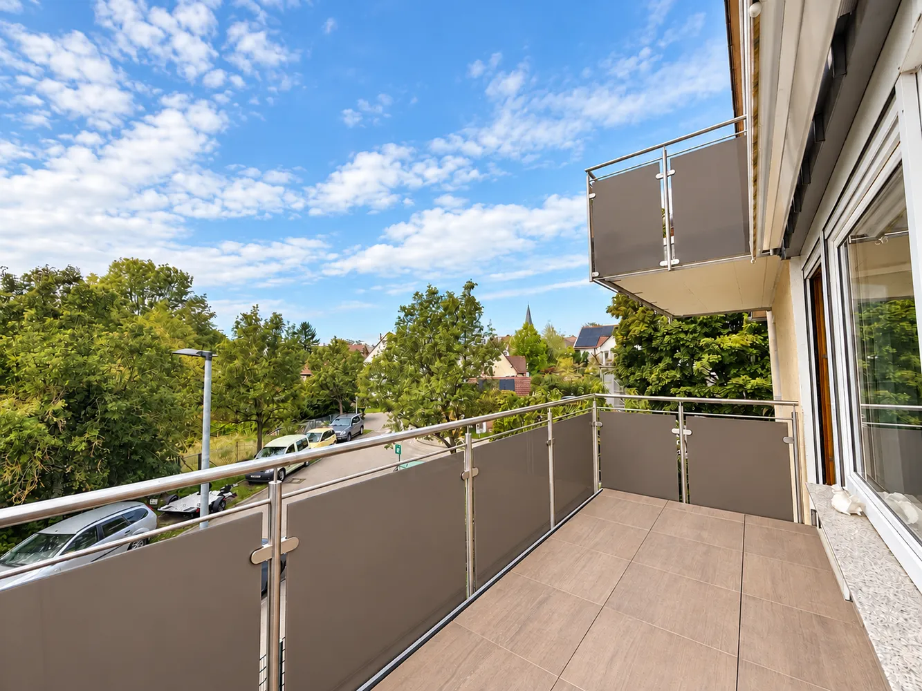 6 room apartment with 165 m² in Stuttgart – Photo 1