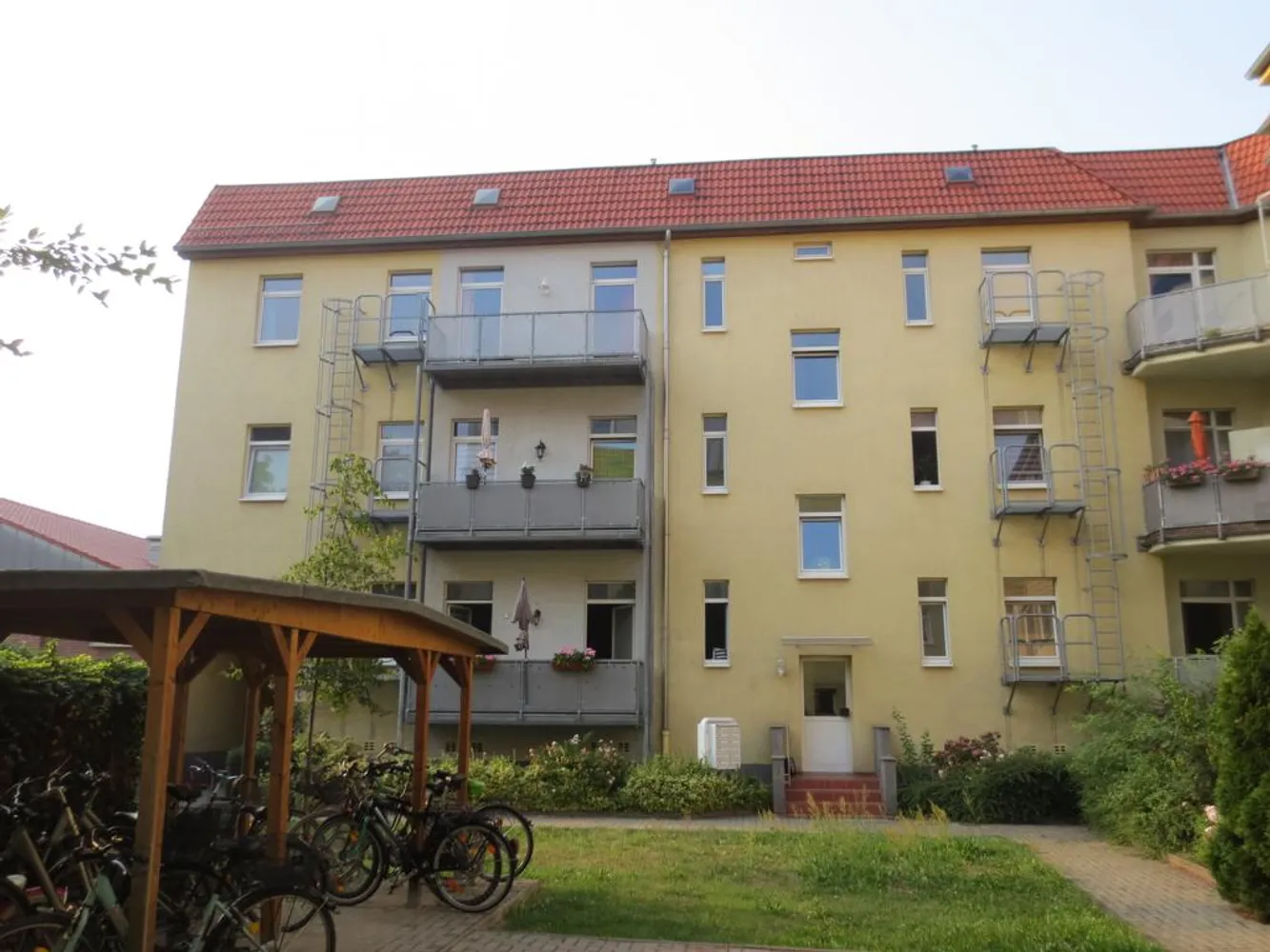 3 Zimmer Wohnung mit 77 m² in Magdeburg – Bild 1
