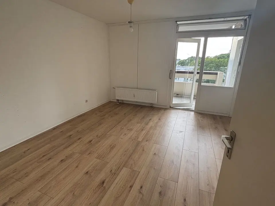 3 Zimmer Wohnung mit 77 m² in Erkrath – Bild 2