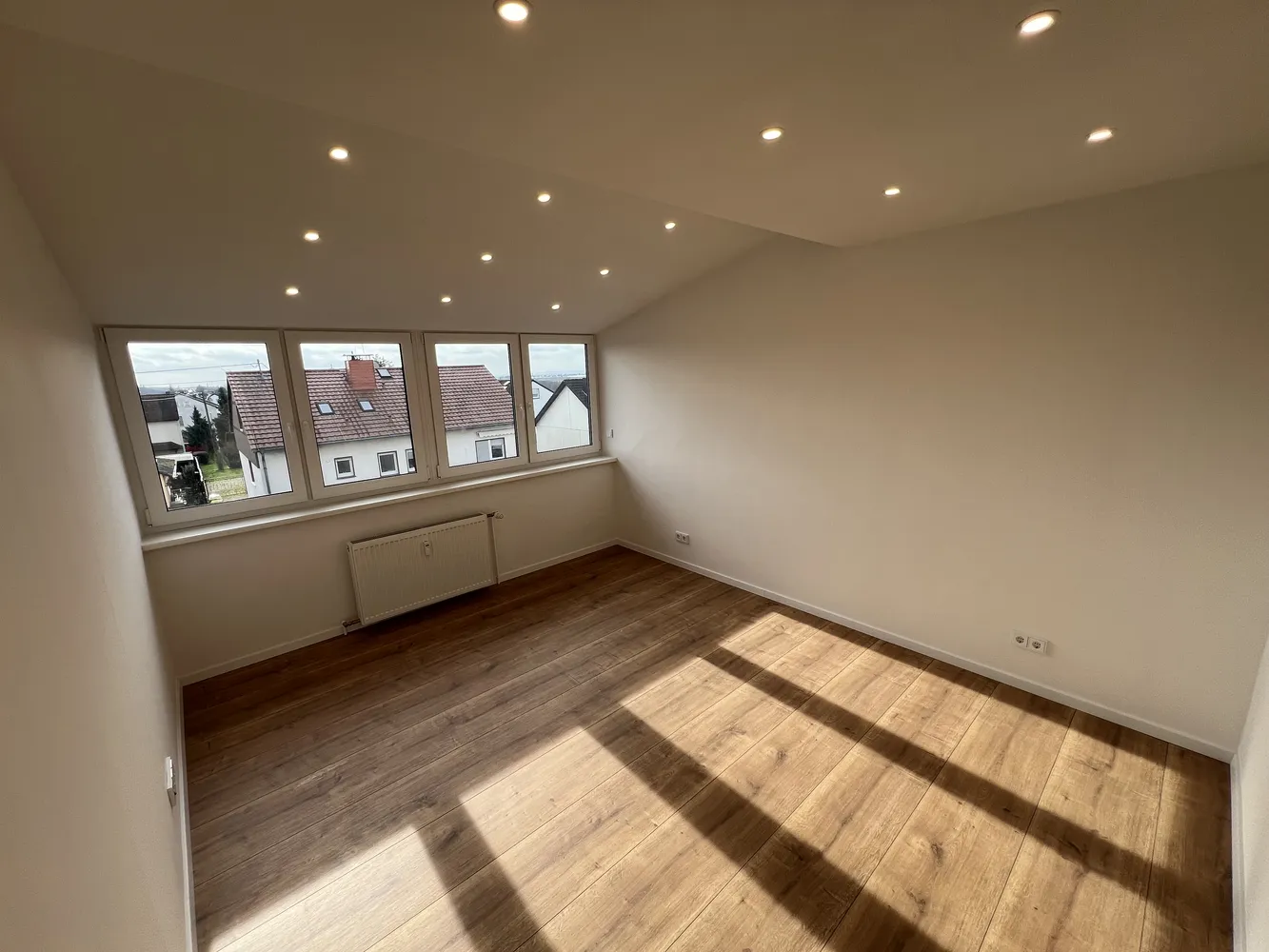 4 Zimmer Wohnung mit 110 m² in Wiesbaden – Bild 5