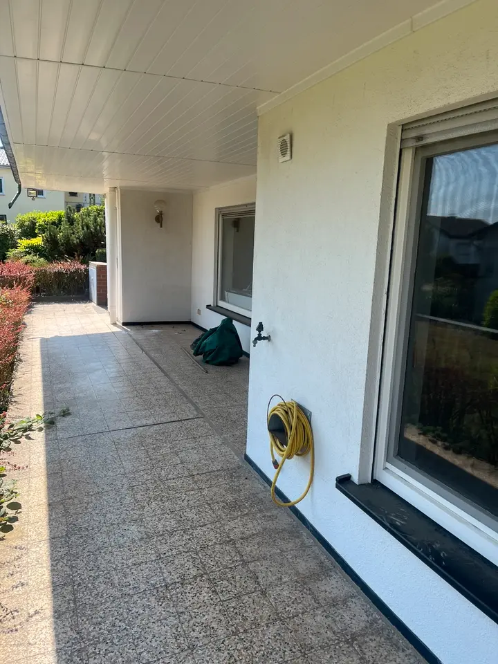 4 Zimmer Wohnung mit 112 m² in Saarbrücken – Bild 2