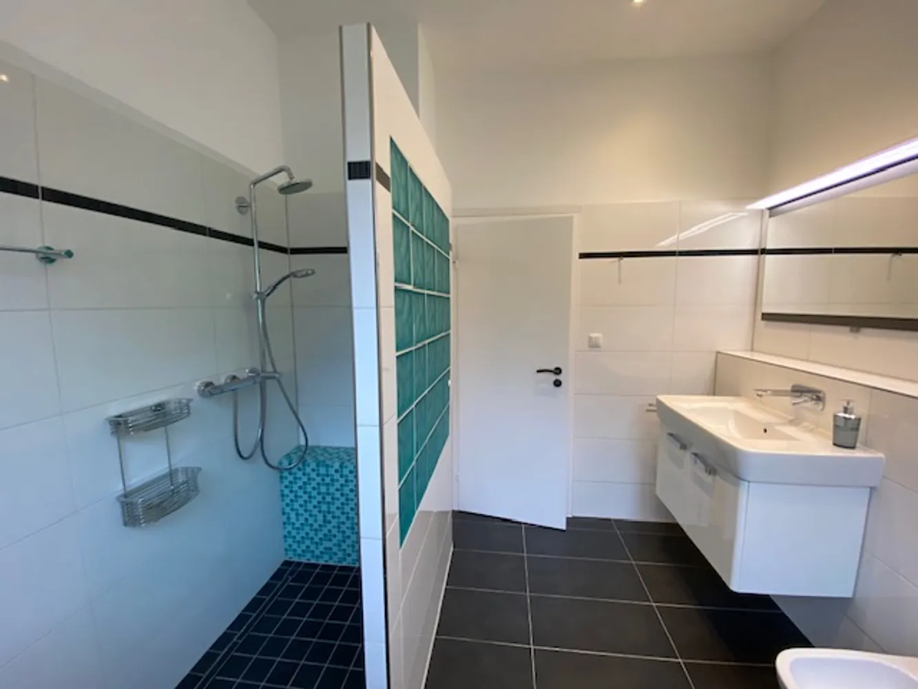4 room apartment with 144 m² in Frankfurt am Main – Photo 11