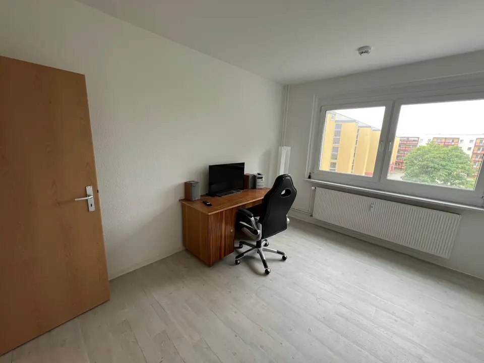 3 Zimmer Wohnung mit 69 m² in Brandenburg an der Havel – Bild 2