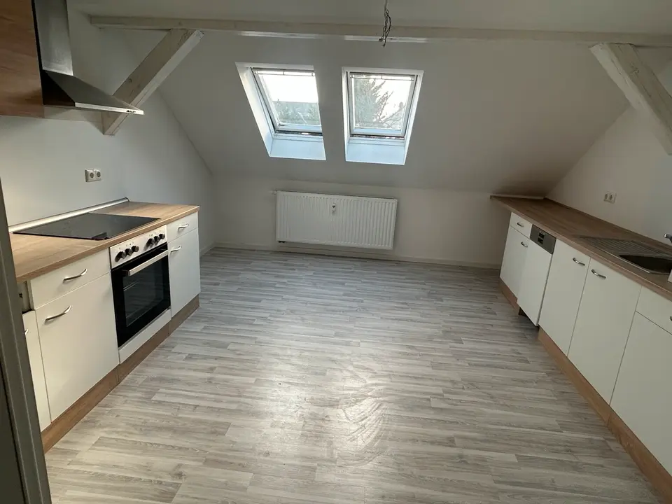 7 Zimmer Wohnung mit 138 m² in Riesa – Bild 4