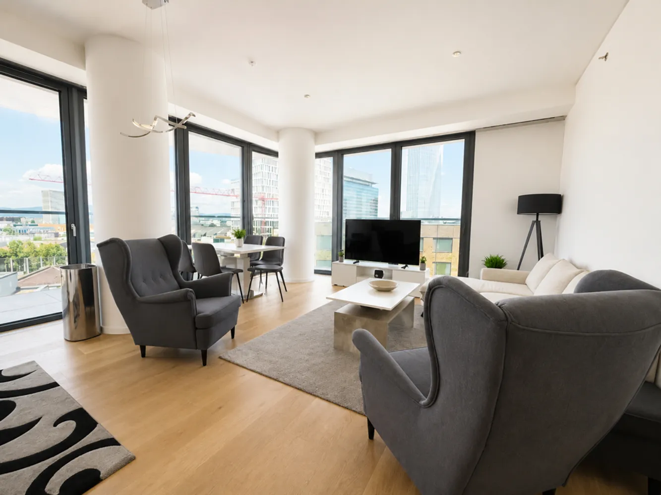 4 Zimmer Wohnung mit 107 m² in Frankfurt am Main – Bild 4