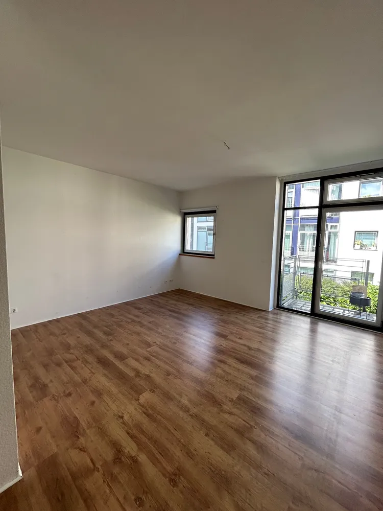 2 room apartment with 50 m² in Hanover – Photo 6