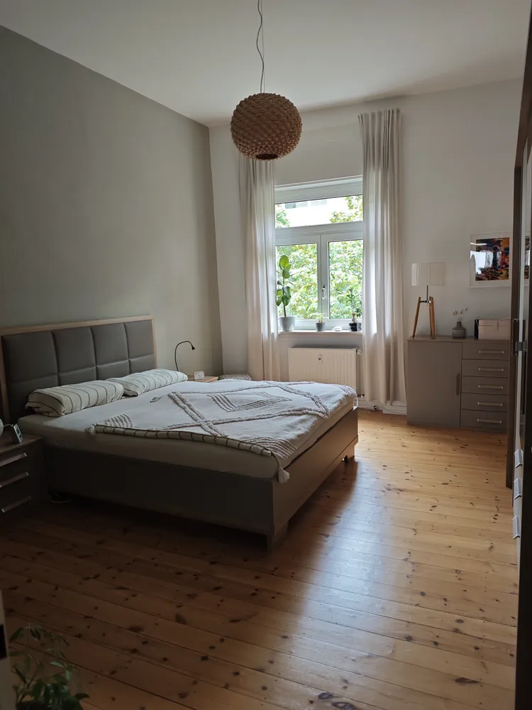 2 Zimmer Wohnung mit 80 m² in Wiesbaden – Bild 2