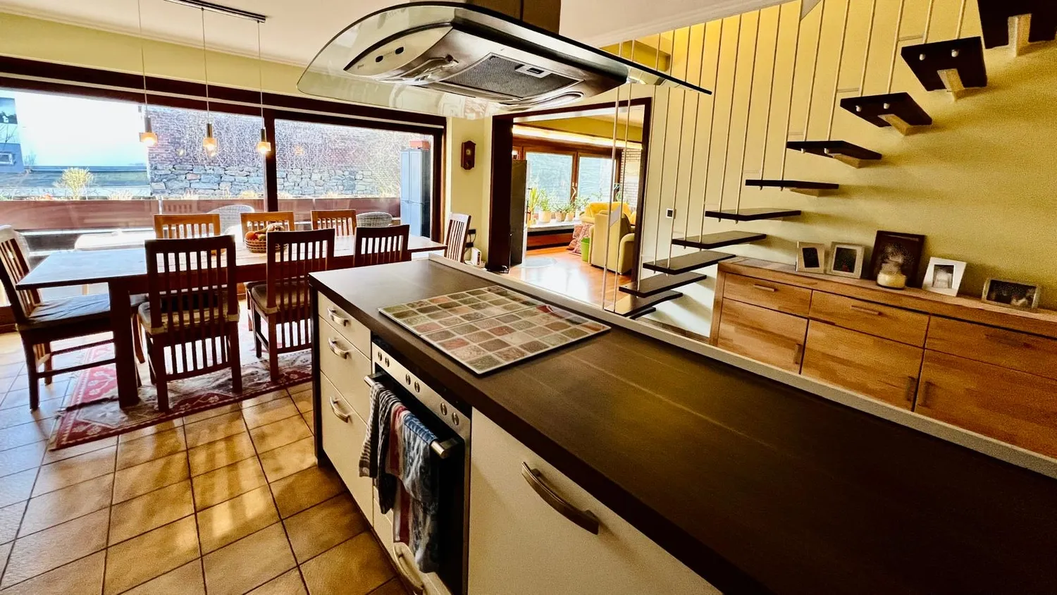 5 Zimmer Wohnung mit 140 m² in Wuppertal – Bild 2