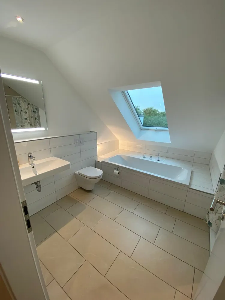2 Zimmer Wohnung mit 77 m² in Bonn – Bild 12