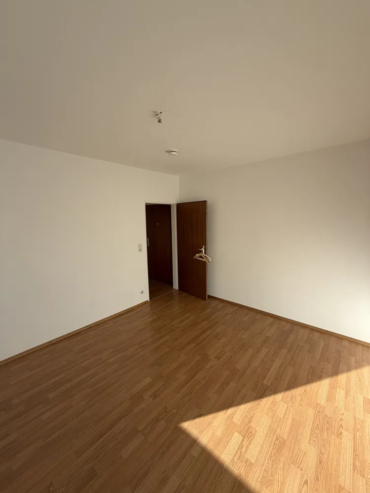 3 Zimmer Wohnung mit 64 m² in München – Bild 8