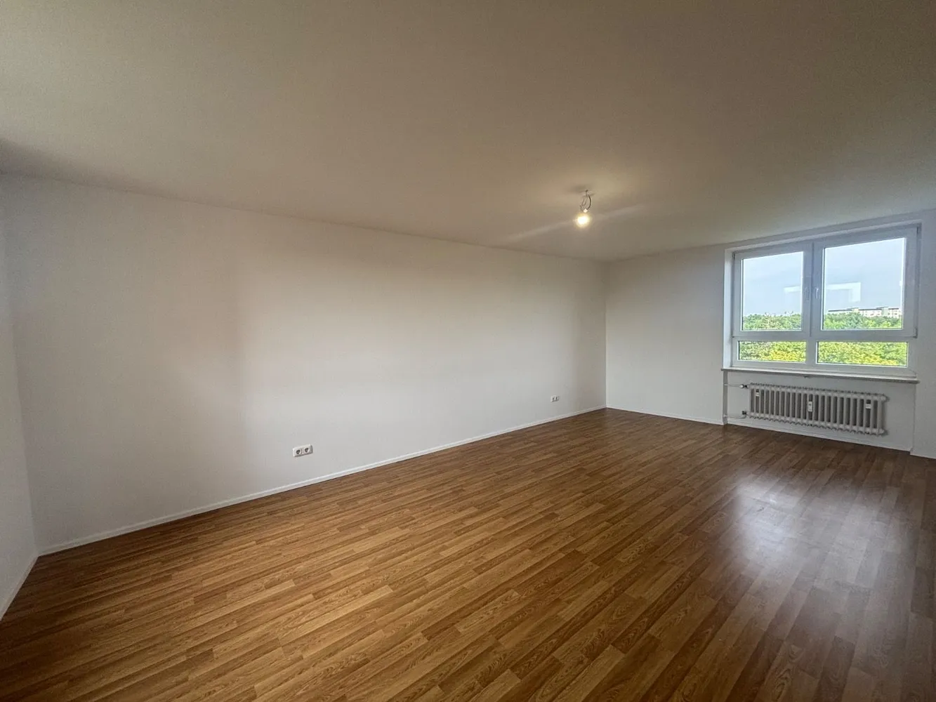4 Zimmer Wohnung mit 96 m² in München – Bild 4