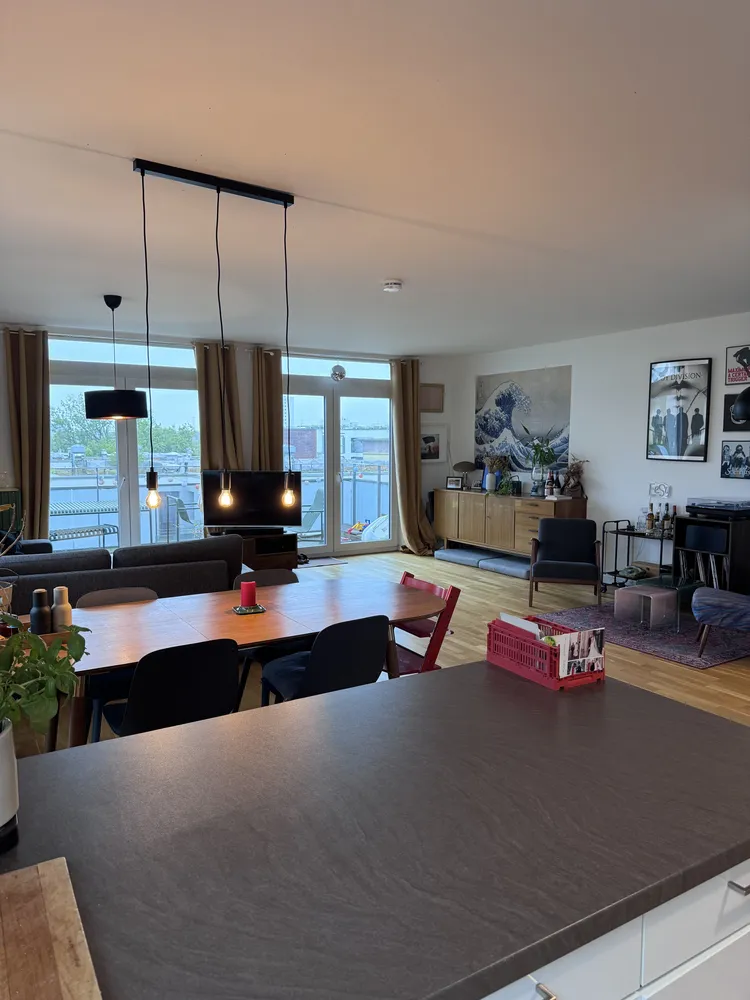 3 Zimmer Wohnung mit 129 m² in Hamburg – Bild 2