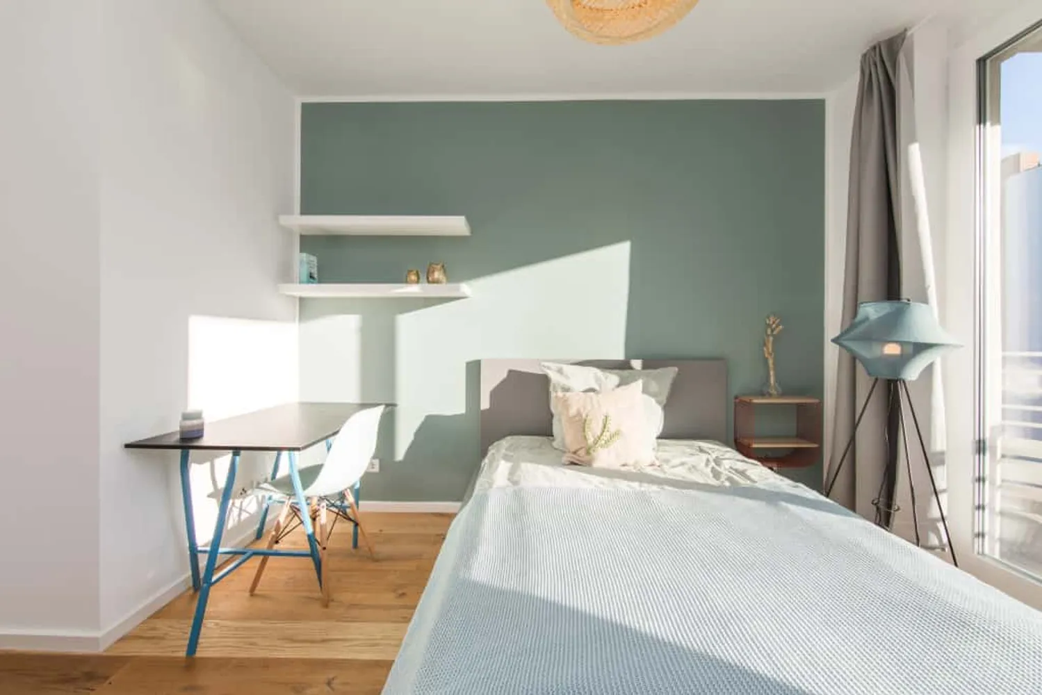 Shared room with 13 m² in Berlin – Photo 1