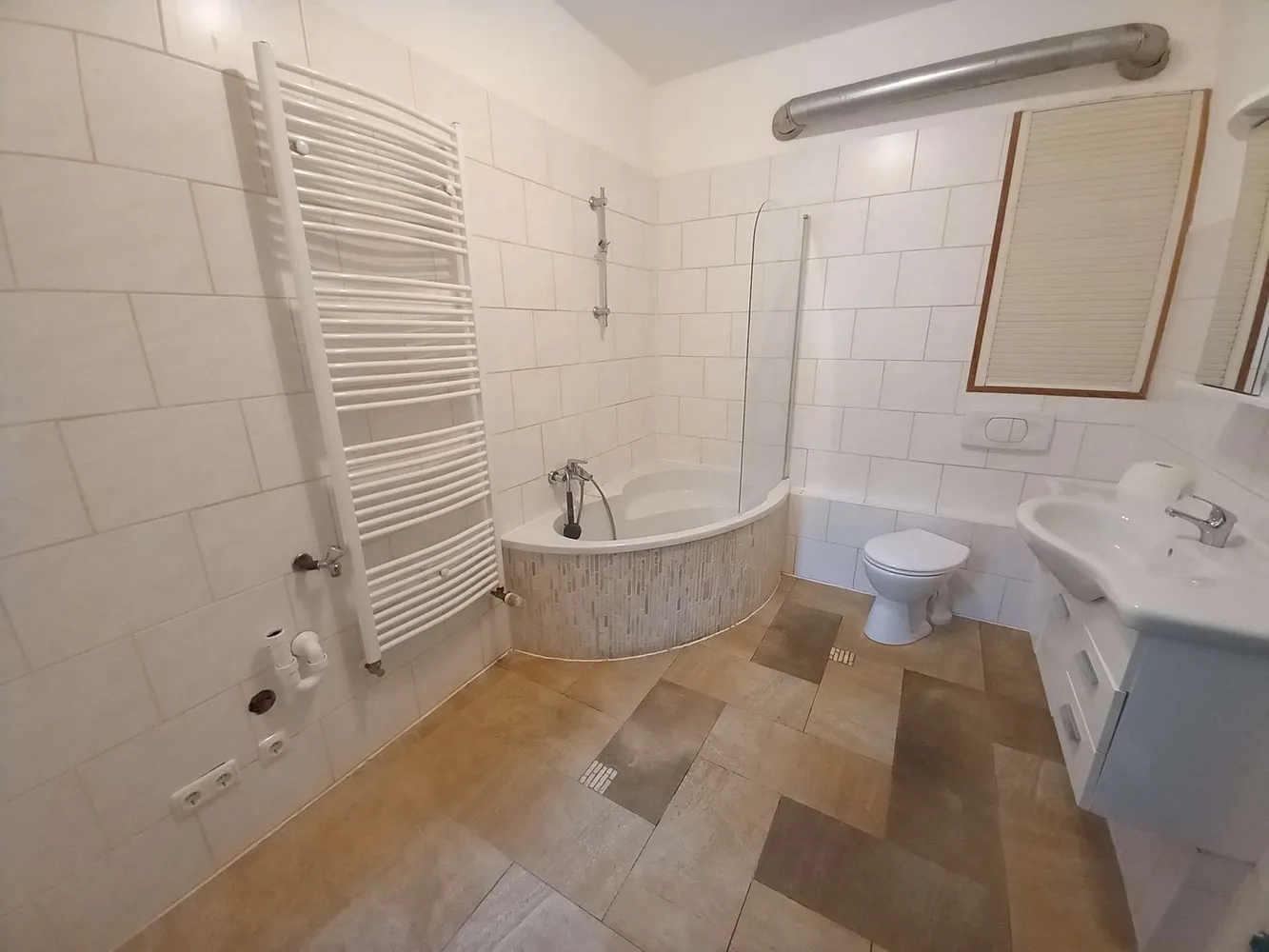 3 Zimmer Wohnung mit 120 m² in Hof – Bild 6